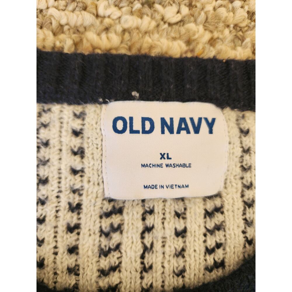 Old Navy Bear Print Winter Knit Sweater Size‎ Xlarge - Picture 2 of 5